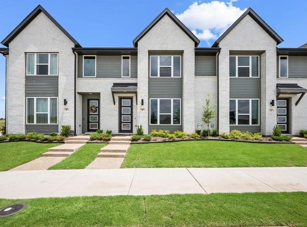 1404 Solterra Boulevard, Mesquite, TX 75181