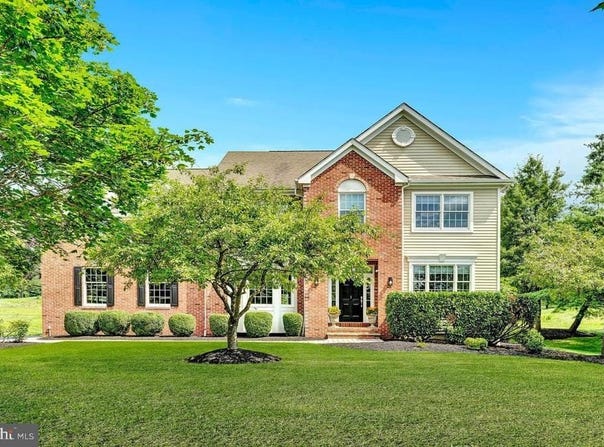 21 SPYGLASS ROAD, SKILLMAN, NJ 08558