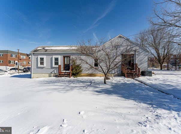 390 MARY Street, DOWNINGTOWN, PA 19335