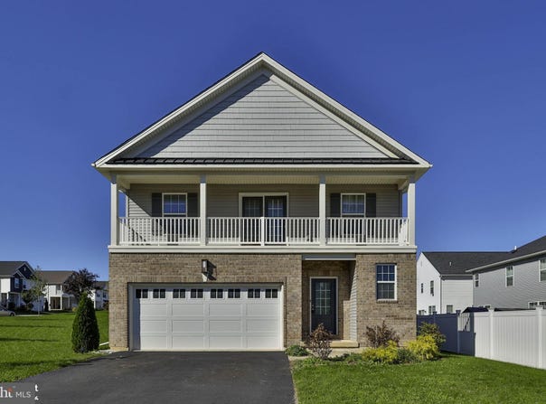 307 BENDELOW Lane, NORTHAMPTON, PA 18067