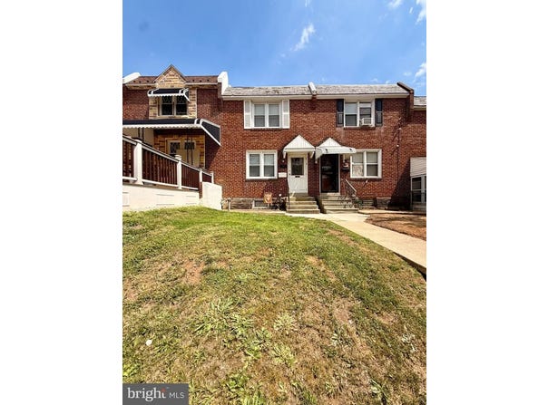 14 CONCORD RD, DARBY, PA 19023