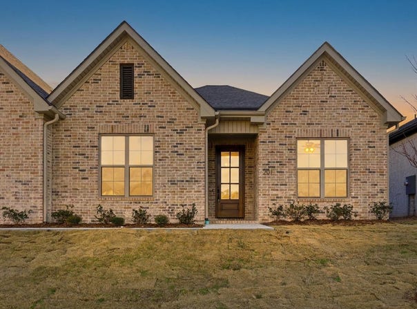 217 Edgewood Circle, Little Rock, AR 72223
