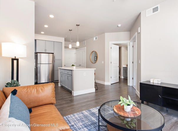 253 Wulfsohn Road, Glenwood Springs, CO 81601