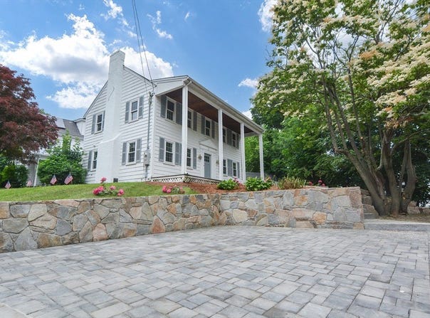 89 Woburn Street, Medford, MA 02155