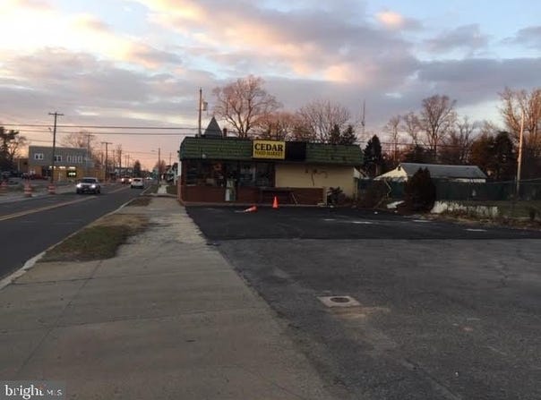 327 WHITE HORSE PIKE, EGG HARBOR CITY, NJ 08215