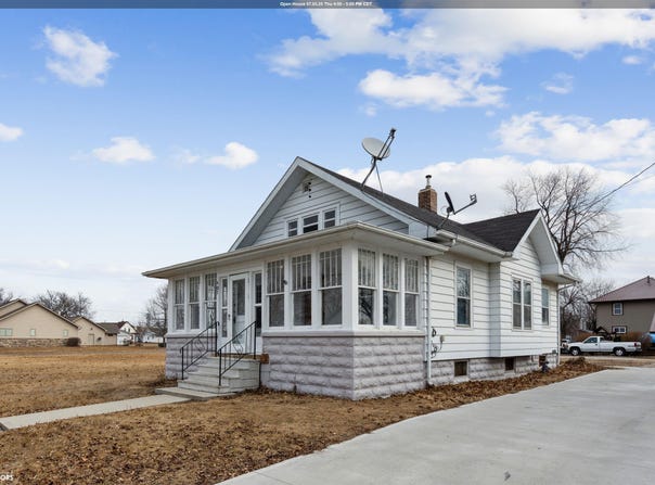 403 S 3rd Street, Montezuma, IA 50171