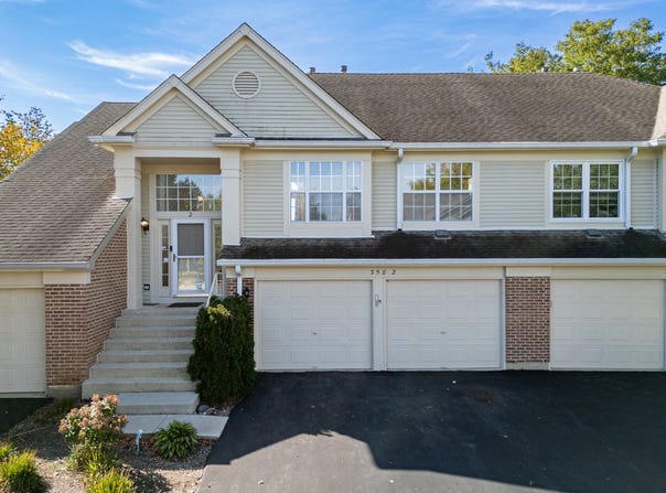 358 Ashford Circle, Bartlett, IL 60103