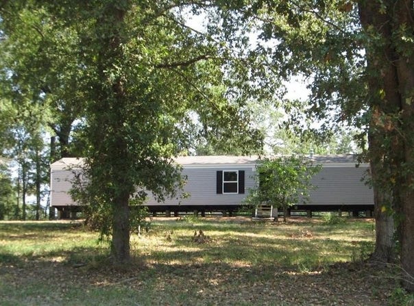 949 C C Sandidge Road, Elm Grove, LA 71051