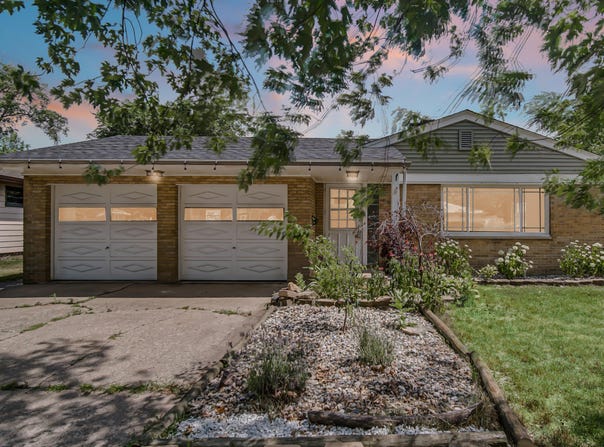 6957 Ash Avenue, Gary, IN 46403