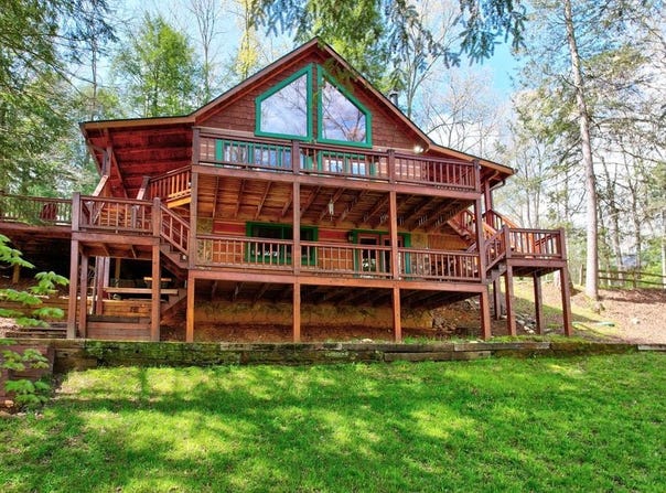 33 Spruce Drive, Suches, GA 30572