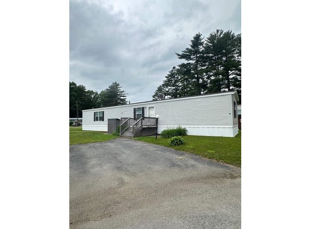 22 Springbrook Street, Hinsdale, NH 03451