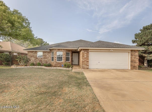 6305 5th Street, Lubbock, TX 79416