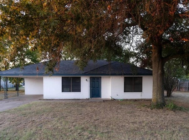 1030 Tyler Street, Cooper, TX 75432