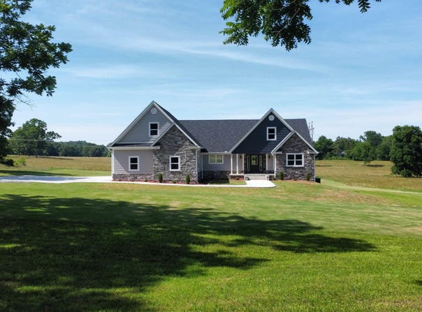 744 RODNEY CUTOFF, Jordan, AR 72519