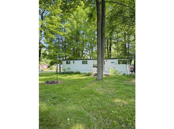 5340 Birch Island Drive, Barryton, MI 49305