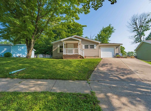 4004 W Cedar Chase Drive, Bloomington, IN 47403