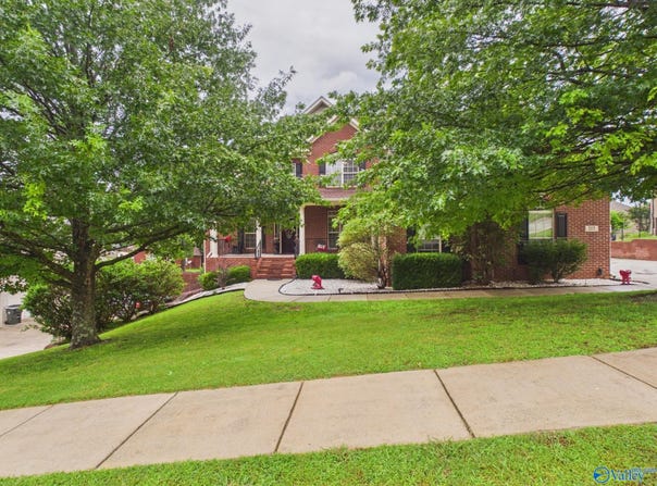 115 Rainbow Glen Circle, Madison, AL 35758