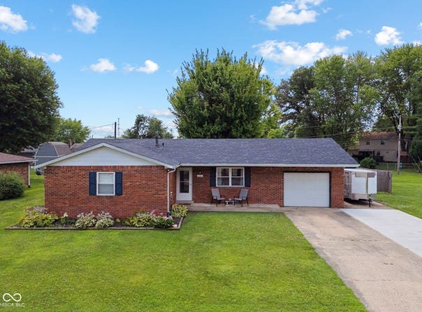 141 Roundelay Drive, Franklin, IN 46131