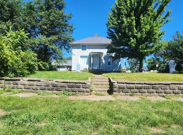 Marshalltown, IA 50158