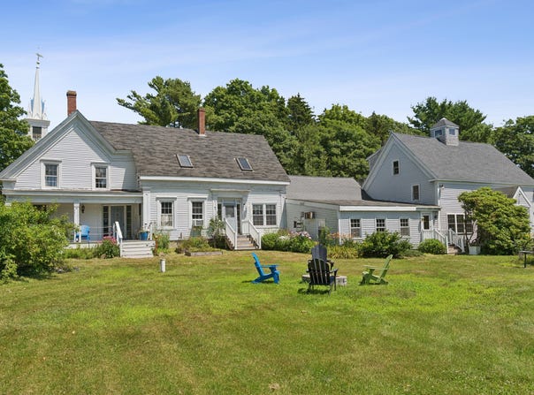 923 Harpswell Neck Road, Harpswell, ME 04079