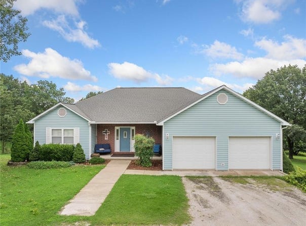 4376 Harmon  RD, Harrison, AR 72601