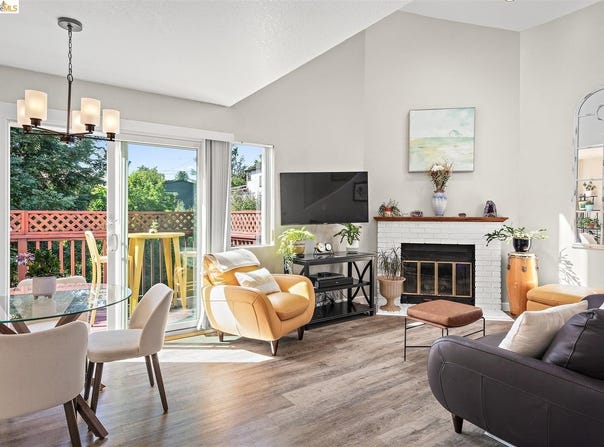 3687 Maple AVE, Oakland, CA 94602
