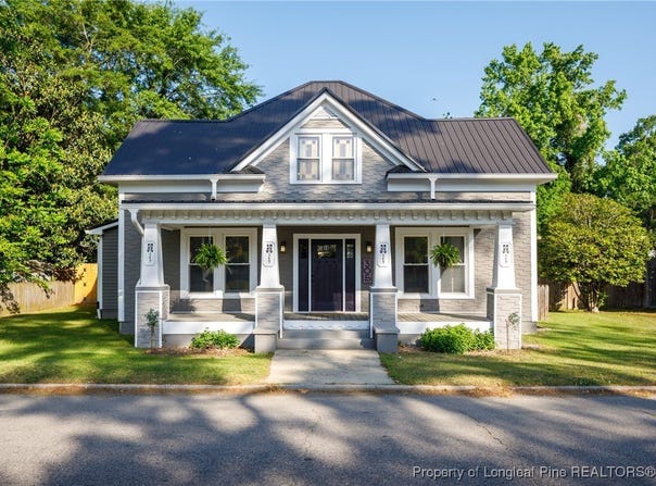 305 N Fayetteville Street, Parkton, NC 28371