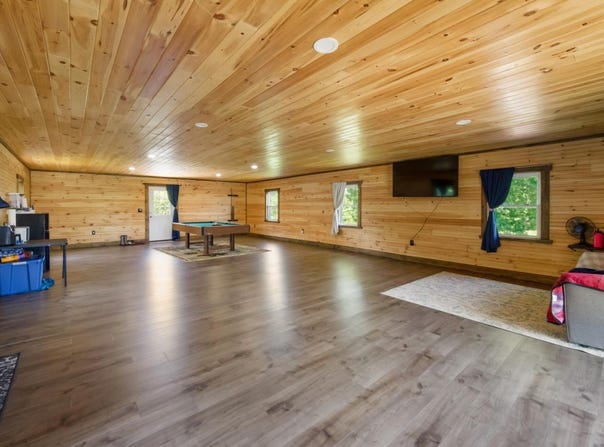513 Main Street, Corinth, ME 04427