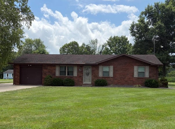 1817 W Division Road, Jasper, IN 47546