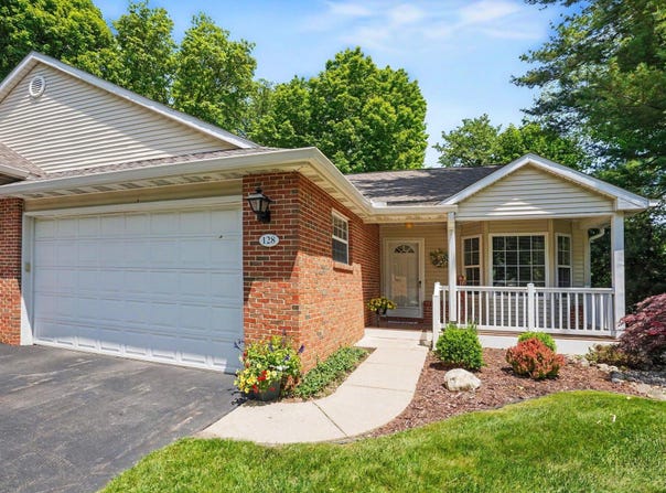 128 Chauncey Court, Marshall, MI 49068