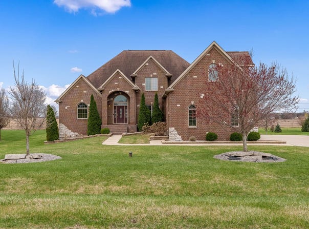 9259 E Hayrack, STILLMAN VALLEY, IL 61084