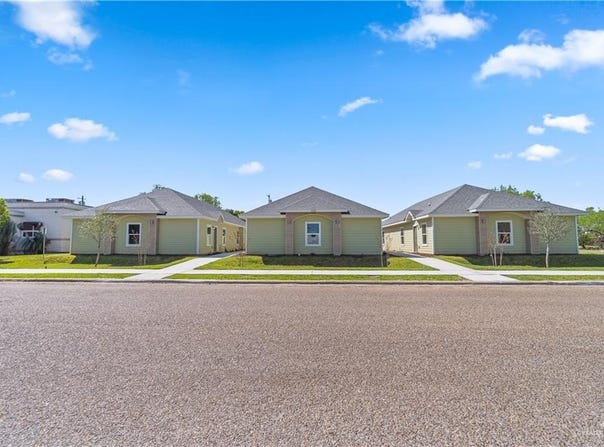 222 W Mahl Street, Edinburg, TX 78539