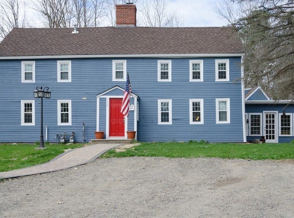134 King St, Groveland, MA 01834
