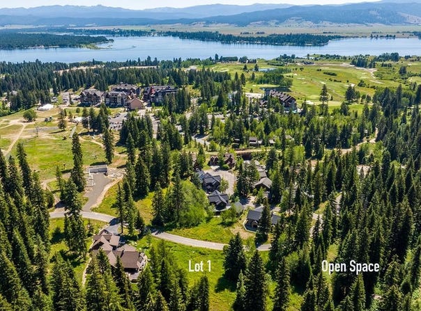 141 Sugarloaf Place, Donnelly, ID 83615