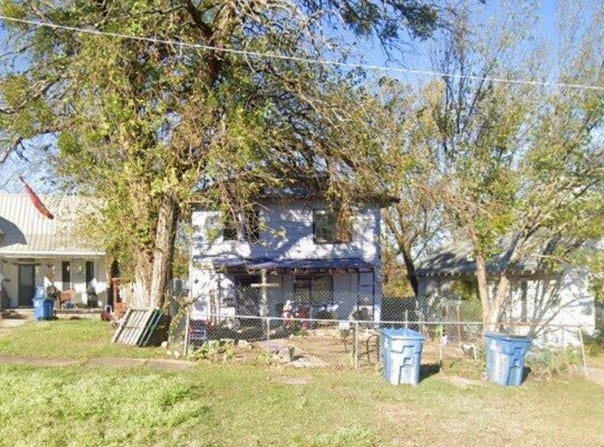 329 W ADAMS, Mc Alester, OK 74501
