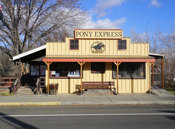 145 E FRANKLIN AVE, Dayville, OR 97825