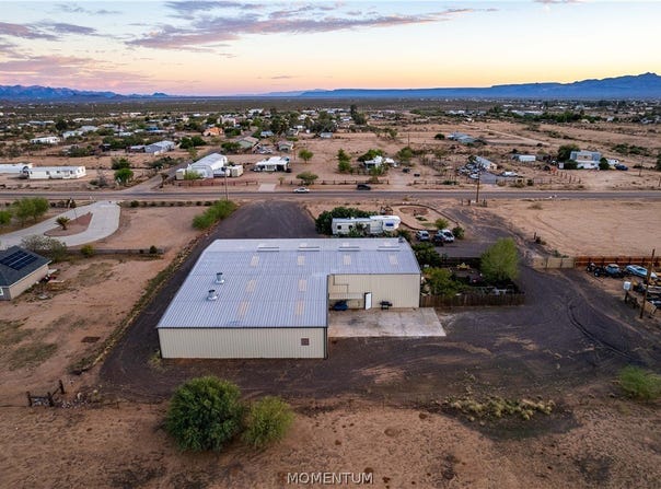 5215 W Chino Drive, Golden Valley, AZ 86413
