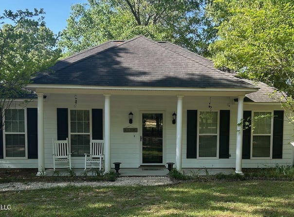 107 Claire Lane, Lucedale, MS 39452