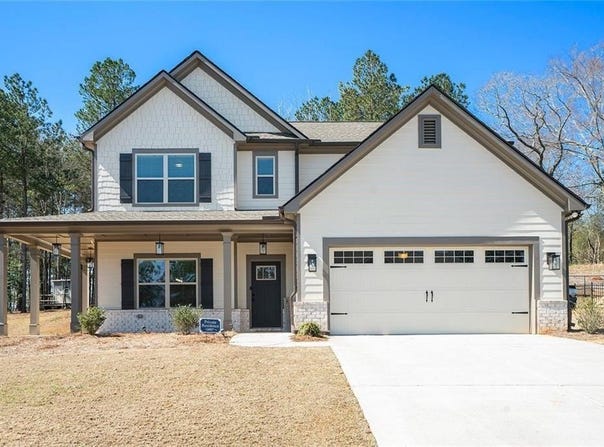 2320 Ridge View Drive, Loganville, GA 30052