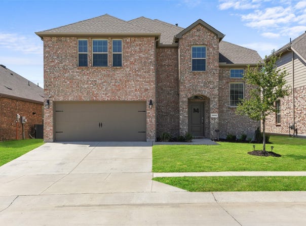 10608 Plumlee Lane, Aubrey, TX 76227