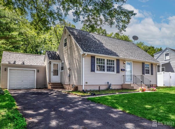 107 Corey Street, Fords, NJ 08863