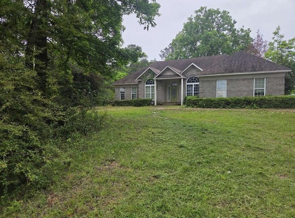 124 Young Lane, Hamilton, GA 31811
