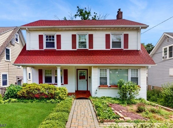 4 Yale Ter, West Orange Twp., NJ 07052-4420