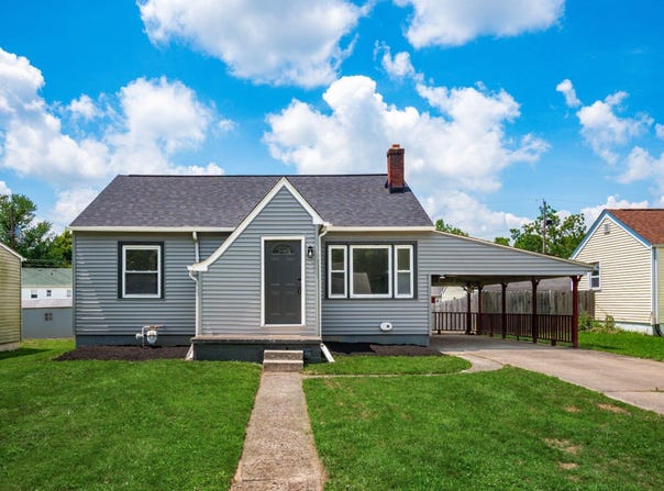 1039 Garfield Avenue, Lancaster, OH 43130