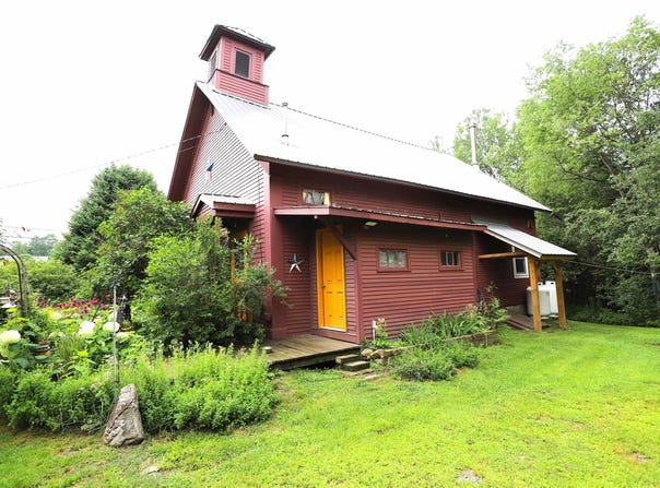 21 Rice Farm Lane, Brownington, VT 05860