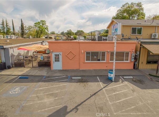 14094 Lakeshore Drive, Clearlake, CA 95422
