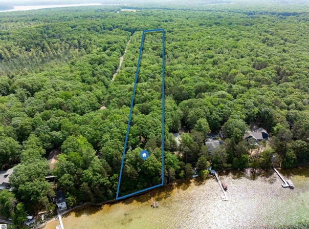 5692 Lakeview, Interlochen, MI 49643