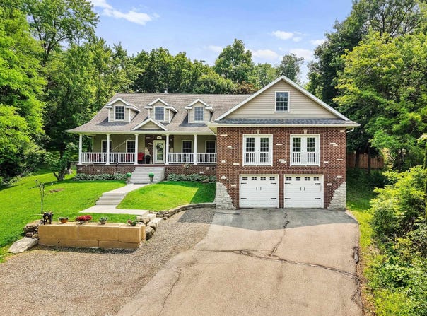 441 Water Street, Cambridge, WI 53523