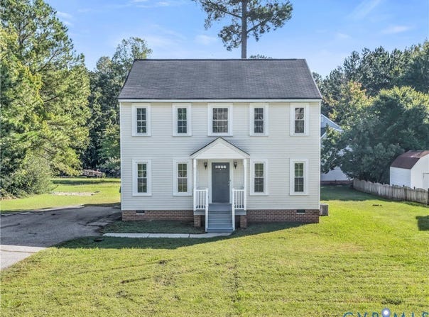 8414 Whirlaway Drive, Midlothian, VA 23112