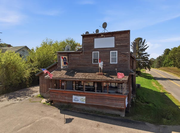 N6499 US Highway 63, Beldenville, WI 54003